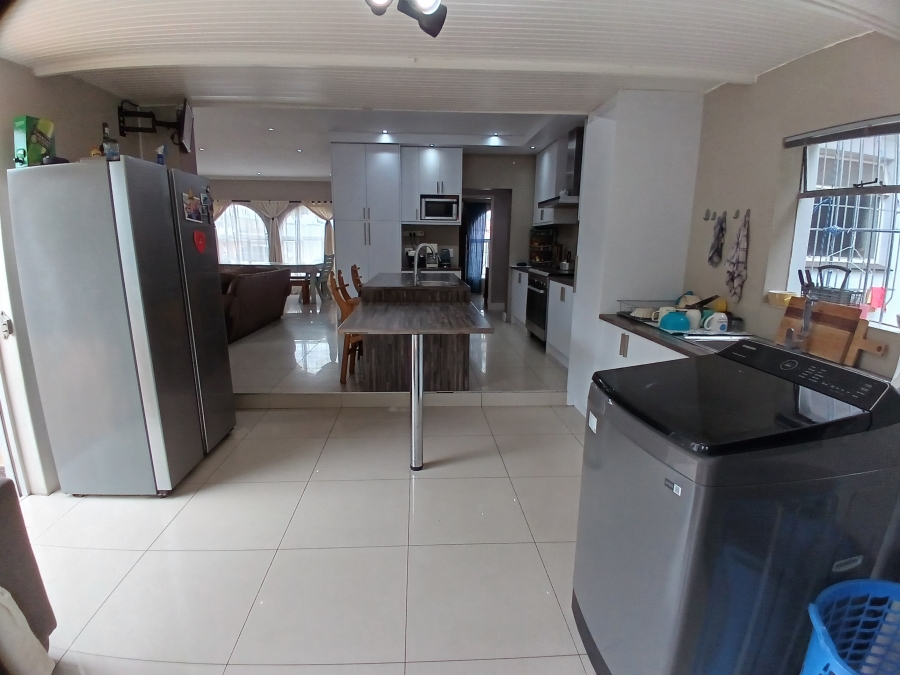 3 Bedroom Property for Sale in Tygerdal Western Cape